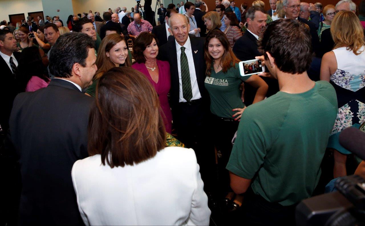 Les and Pam with USF Students